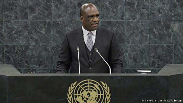 Former UN diplomat Ashe dies while facing US charges